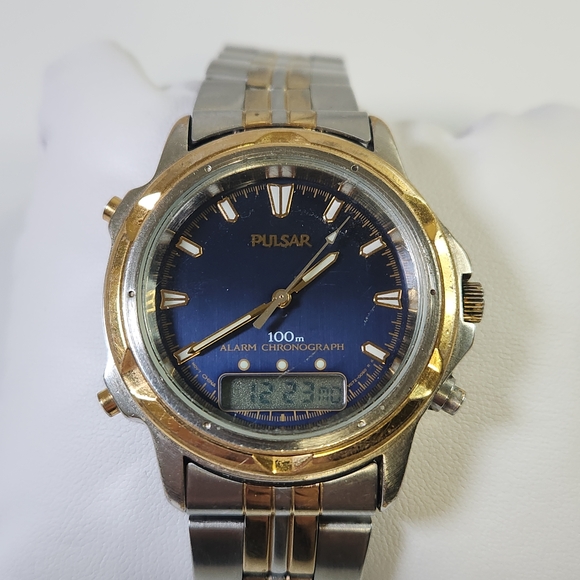 Vintage Pulsar Watch Blue and Gold Alarm Chronograph Watch - Picture 2 of 12